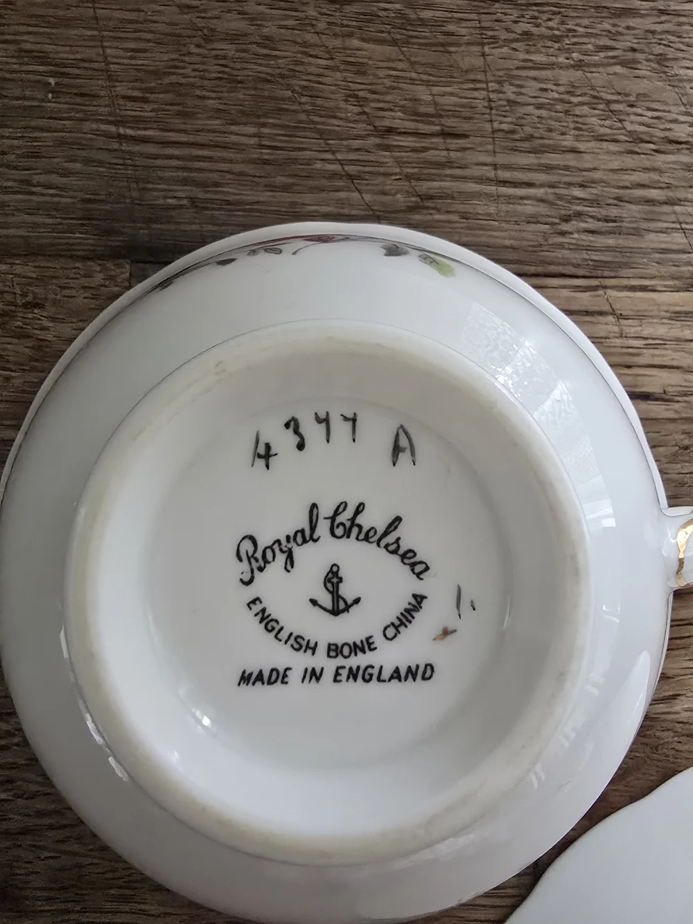 Royal Chelsea vintage royal